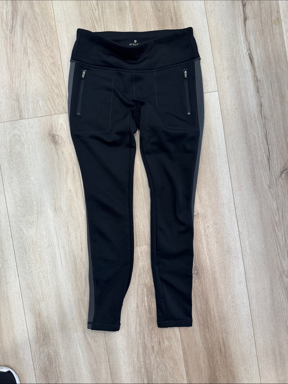 Athleta Women’s Fleece Leggings w reflective stripe sides